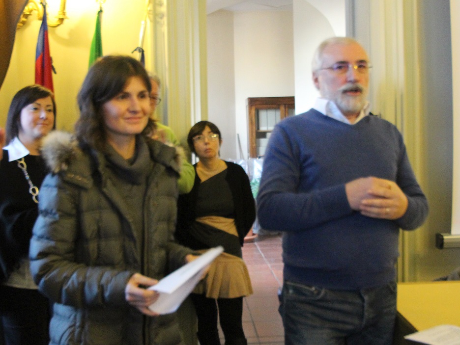 Avis: 1000 euro ai poveri e 500 per l’eliporto