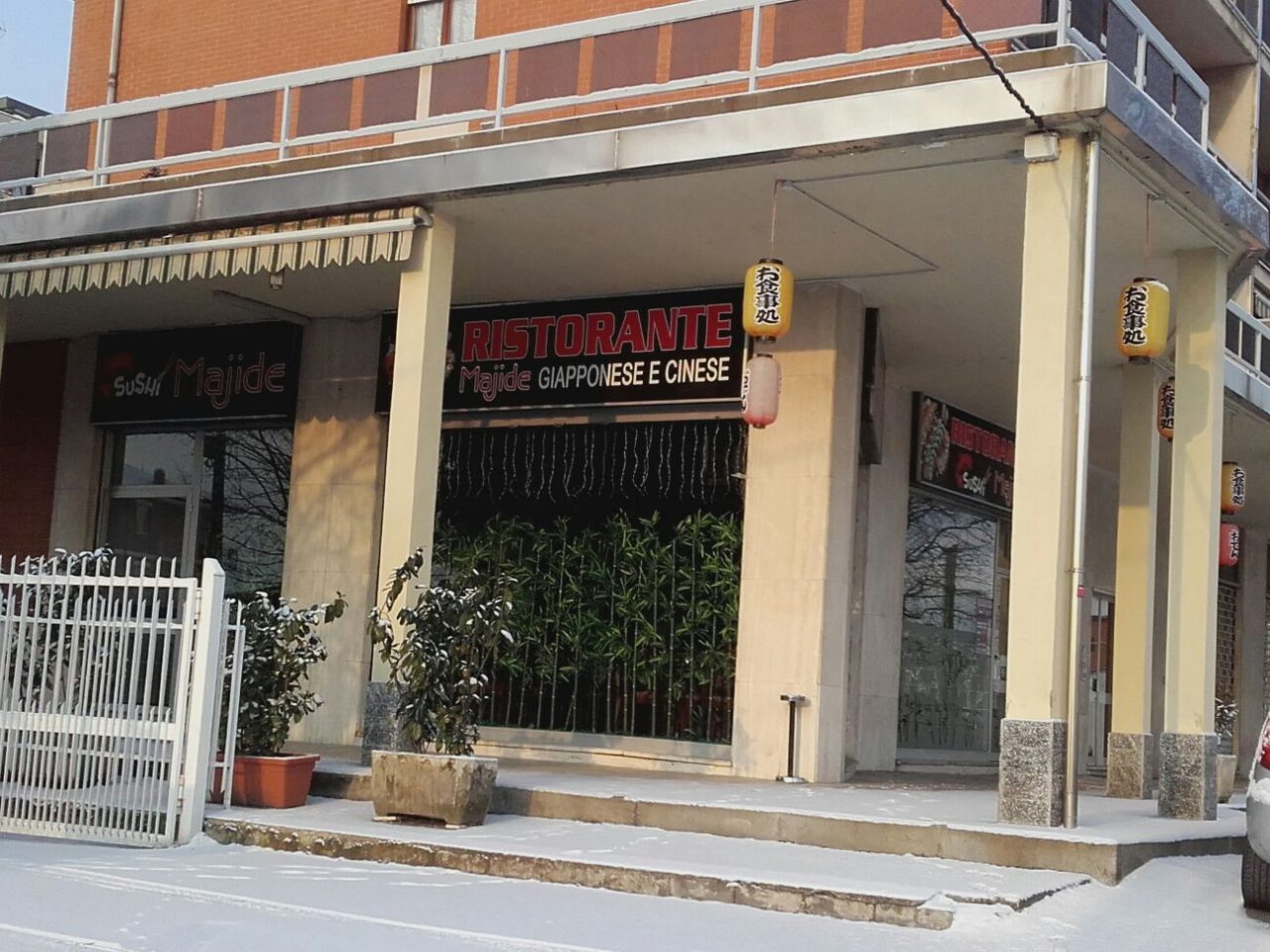 Sono al lavoro casa svaligiata