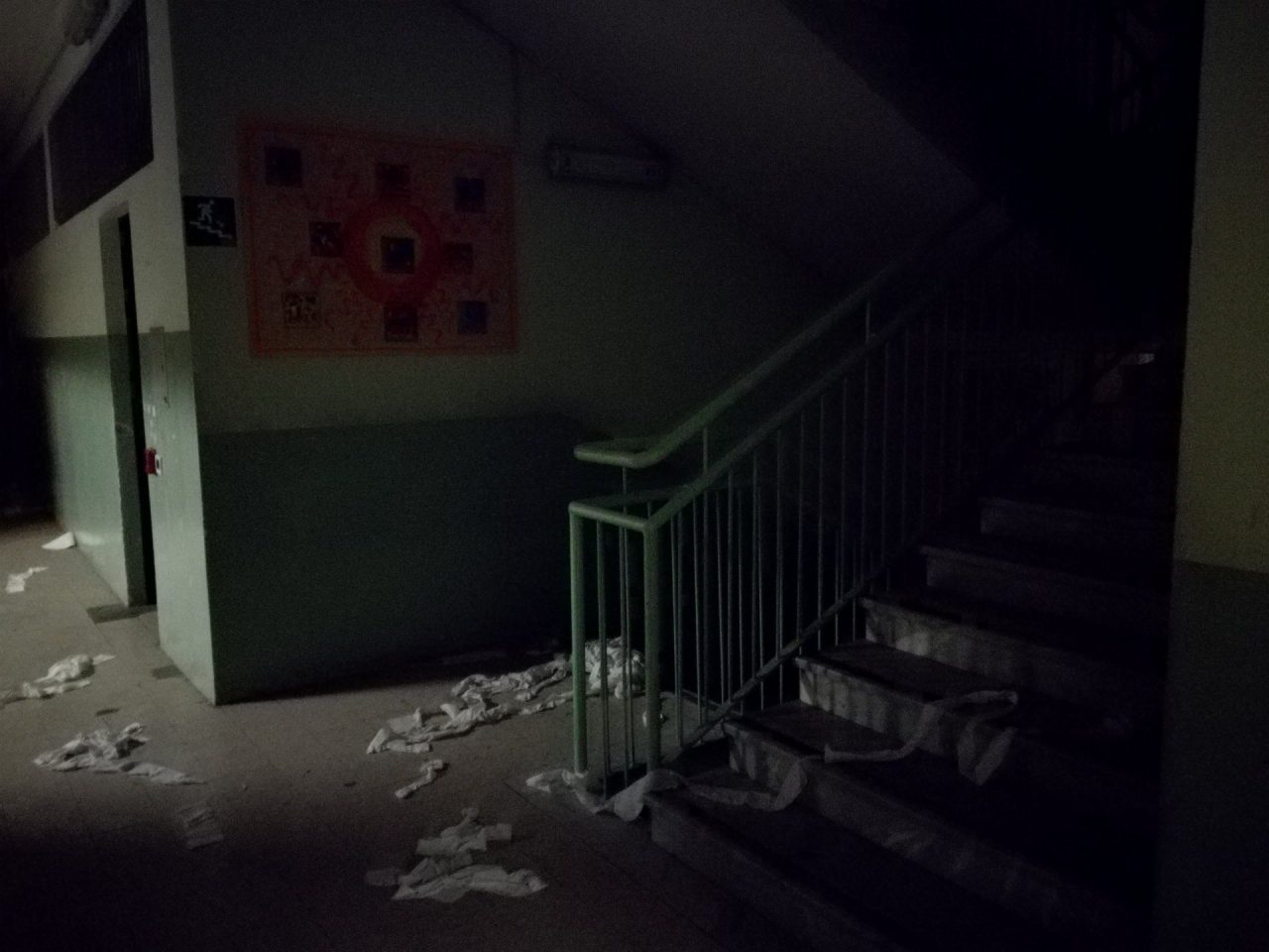 Ex Elementare devastata dai vandali (VIDEO)