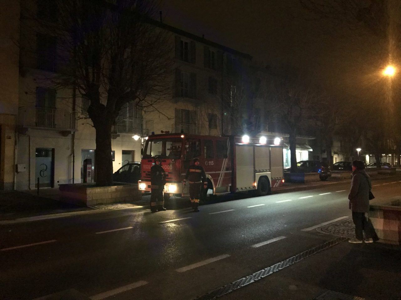 Odore di gas in corso Italia intervengono i pompieri