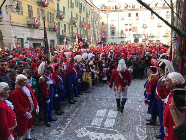 Ivrea Carnevale solidale a sostegno delle zone terremotate