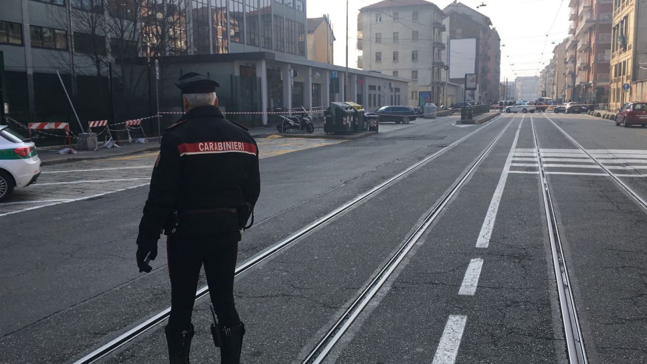 Allarme bomba a Torino AGGIORNAMENTO