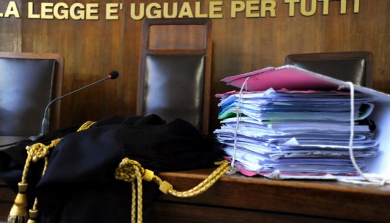 Cronaca giudiziaria condannato per non aver mantenuto il figlio