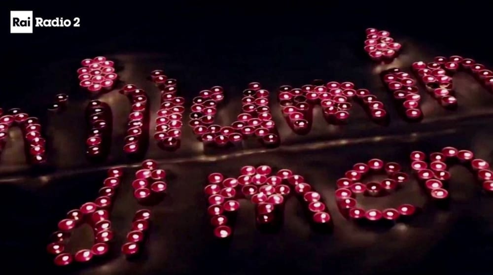 Mi illumino di meno flash mob degli studenti a Volpiano