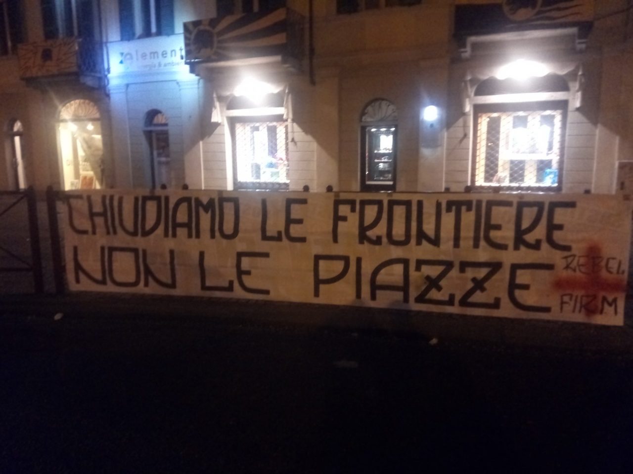 Polemica Carnevale striscione di Rebel Firm Ivrea