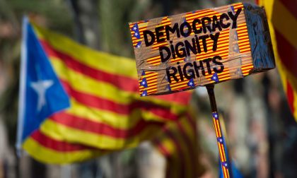 Popolo catalano la solidarietà dei giovani padani di Ivrea