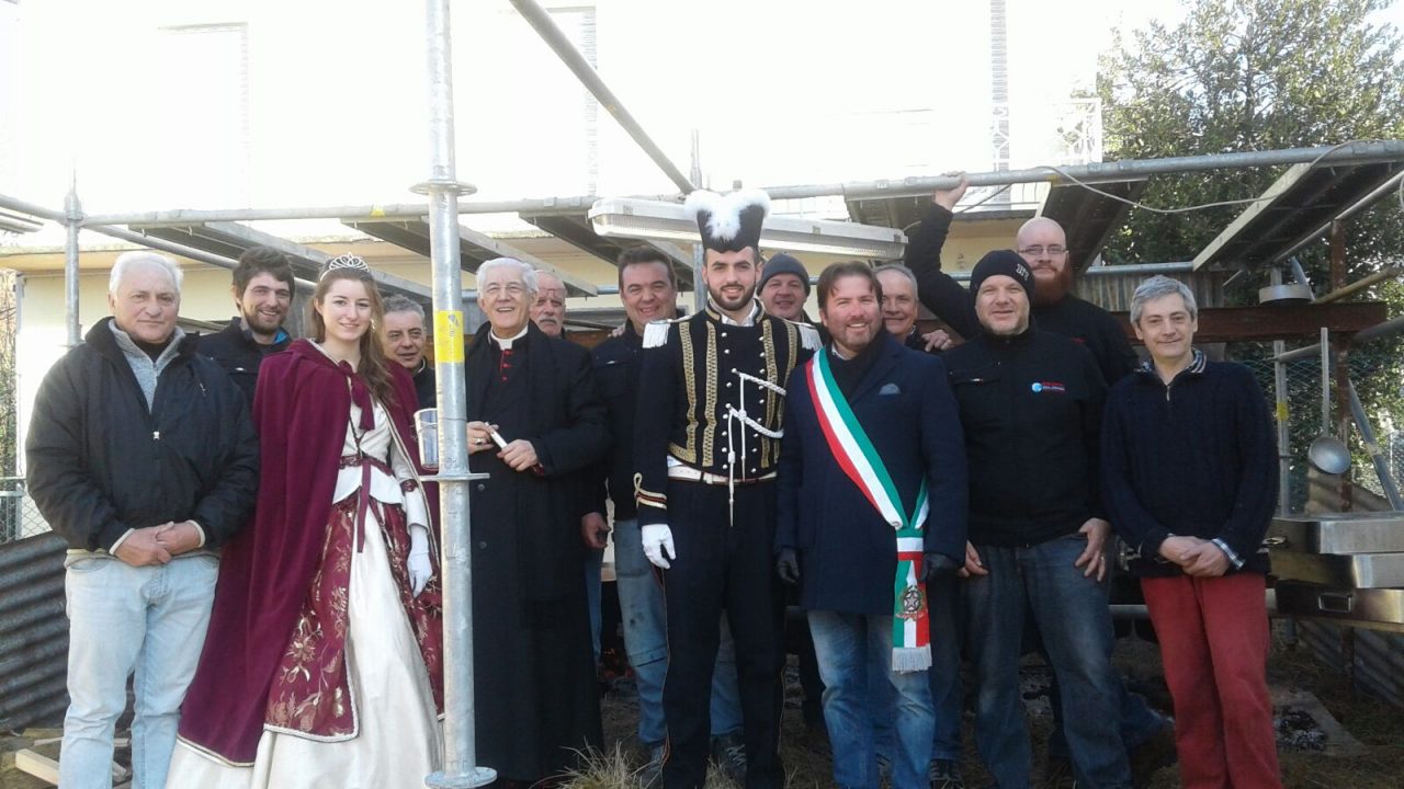 Carnevale Colleretto Castelnuovo grande e riuscita festa
