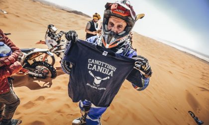 Ugo Peila tra le dune sulle piste del deserto