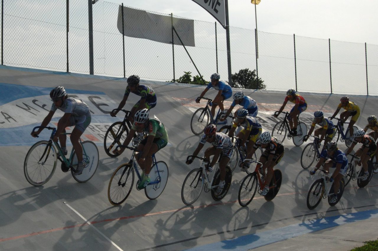 Velodromo Francone, presentato il programma ciclistico regionale 2018