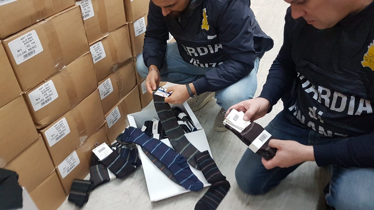 Falso Made in Italy, 200.000 articoli sequestrati VIDEO