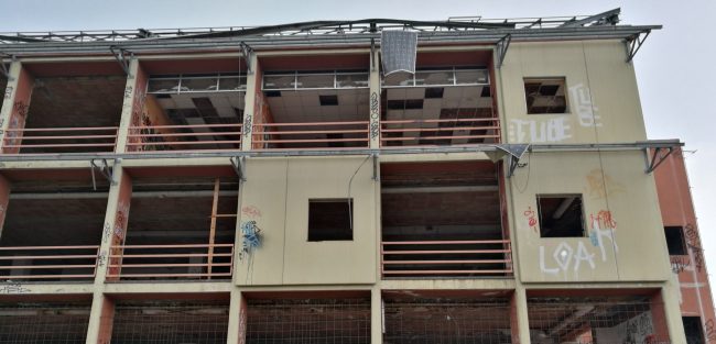 Suicida a 18 anni in un palazzo abbandonato