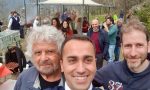 Selfie Di Maio alla grigliata nella villa di Casaleggio