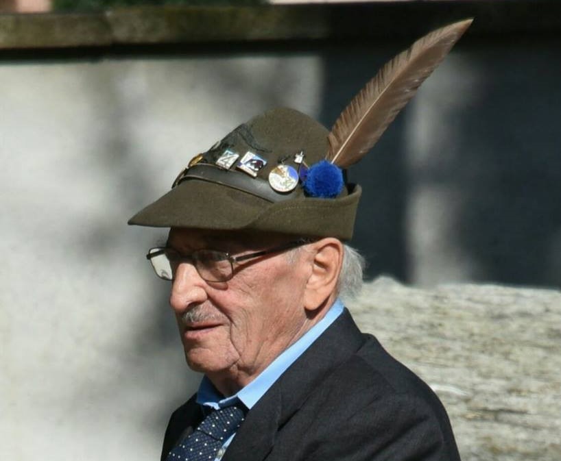 Addio Mario Grandi alpino bosconerese molto amato
