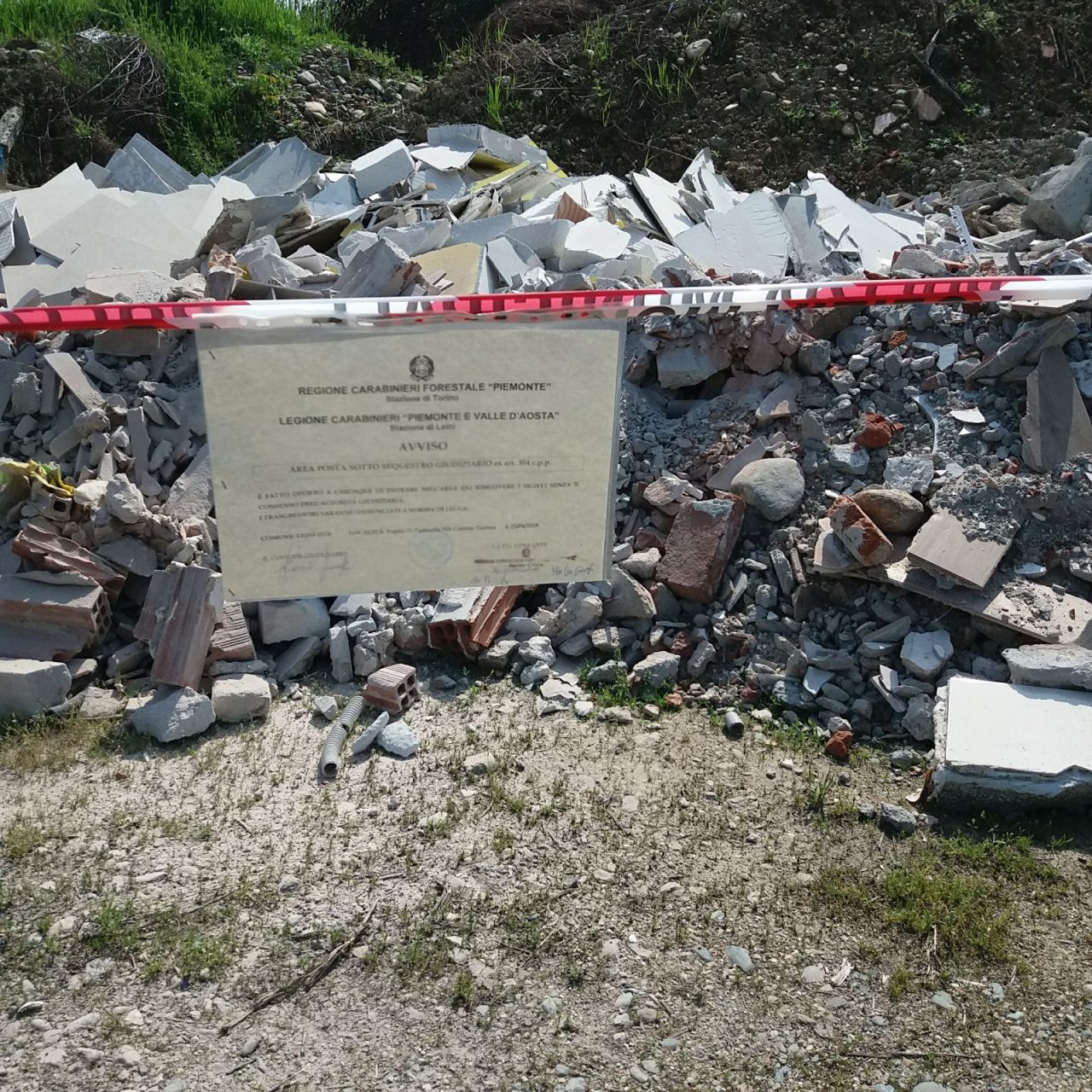 Discari abusiva scoperta in frazione Tedeschi