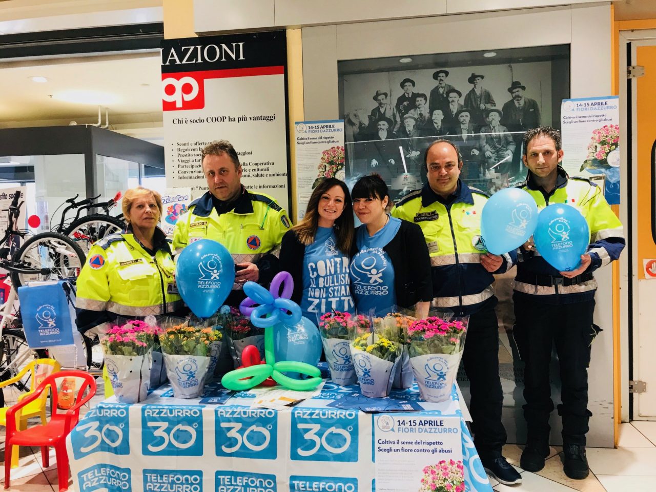 Telefono azzurro Cuorgnè aderisce con successo a Fiori d’azzurro