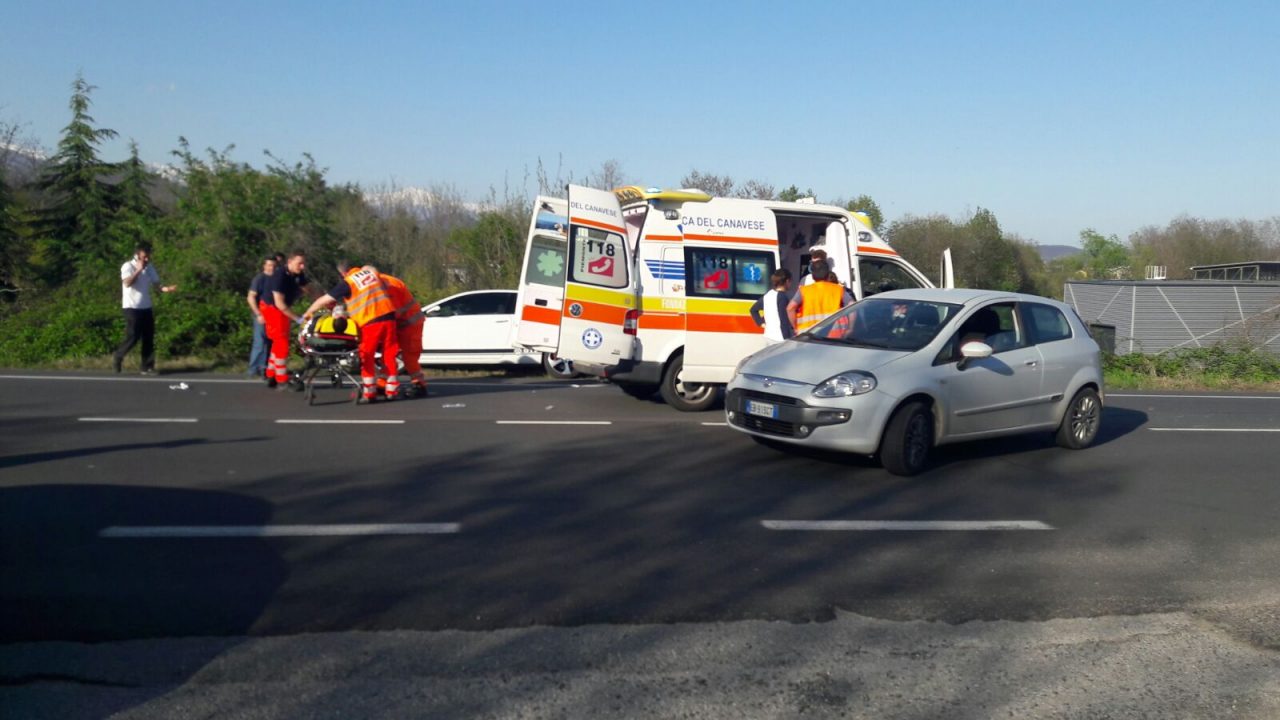 Tamponamento sulla 460 all'altezza di frazione Gallenca