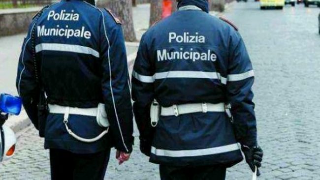 Prodotti privi di etichetta, maxi multa ad un imprenditore cinese