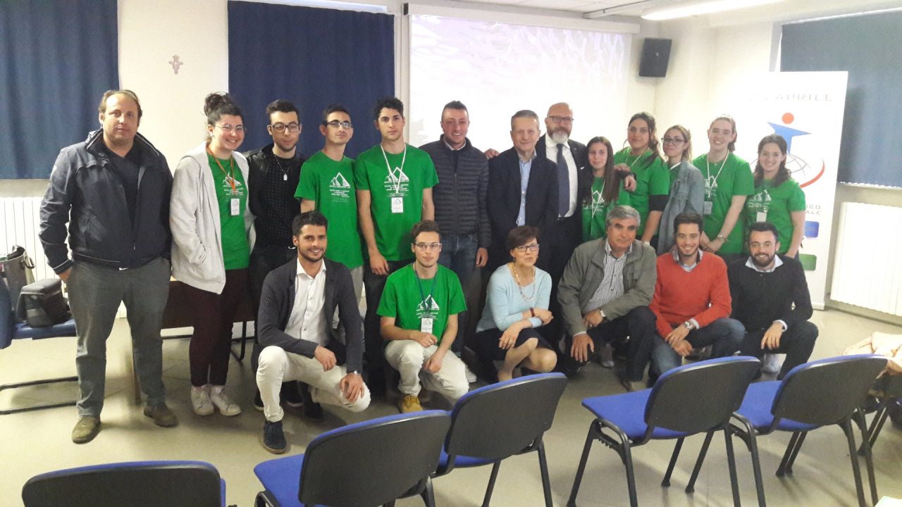 Mountain accelerator lab studenti al lavoro per riqualificare la valle