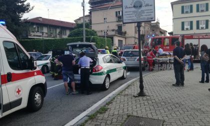 Due auto si scontrano a Rivarolo feriti i conducenti