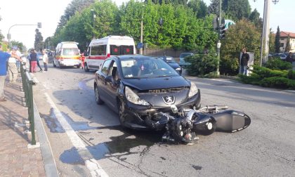 Auto contro moto a Valperga | FOTO e VIDEO