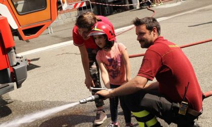 Baby pompieri in azione a San Maurizio