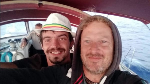 Skipper disperso, ritrovati resti della barca
