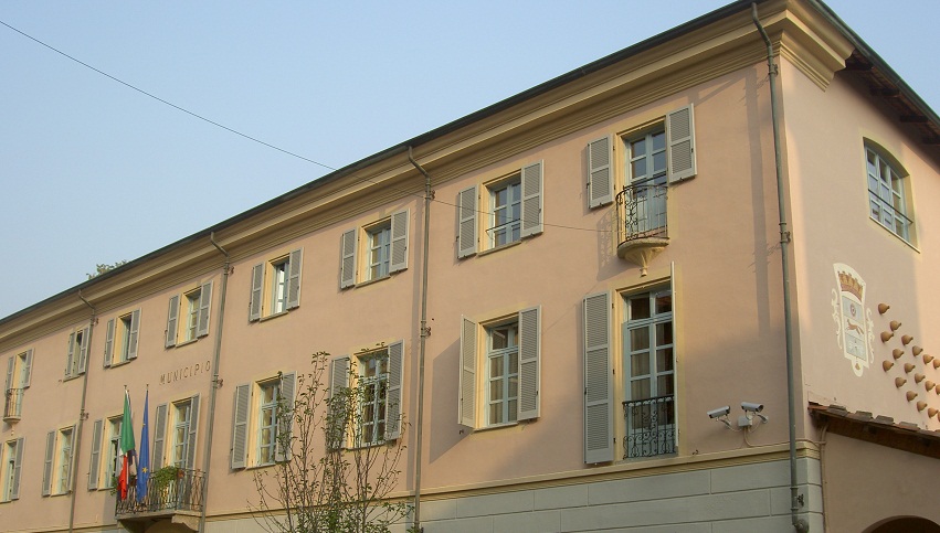 Studenti di Volpiano a caccia di piante atipiche in città