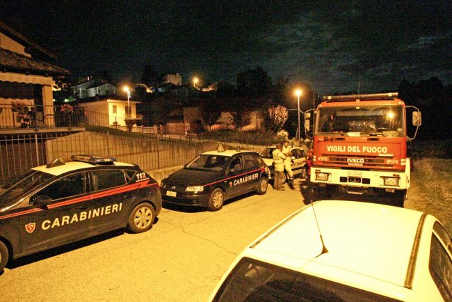 Persona scomparsa ricerche notturne in collina | FOTO e VIDEO