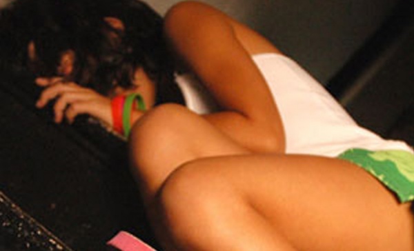 Adescava ragazzine su Whatsapp, 33enne arrestato per pedopornografia