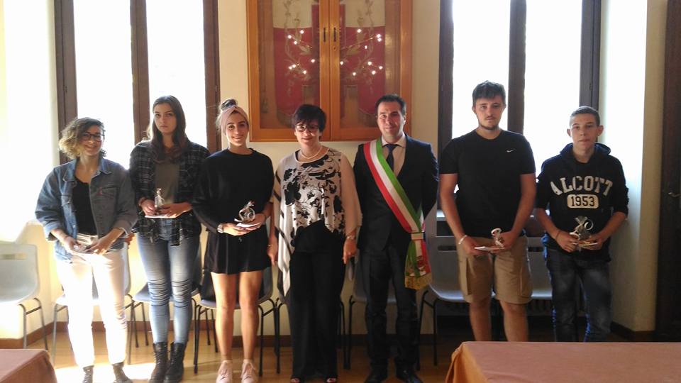 Nati 2000 consegnata Costituzione