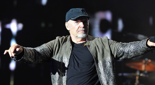 Concerto Vasco a Torino: prato diviso in due