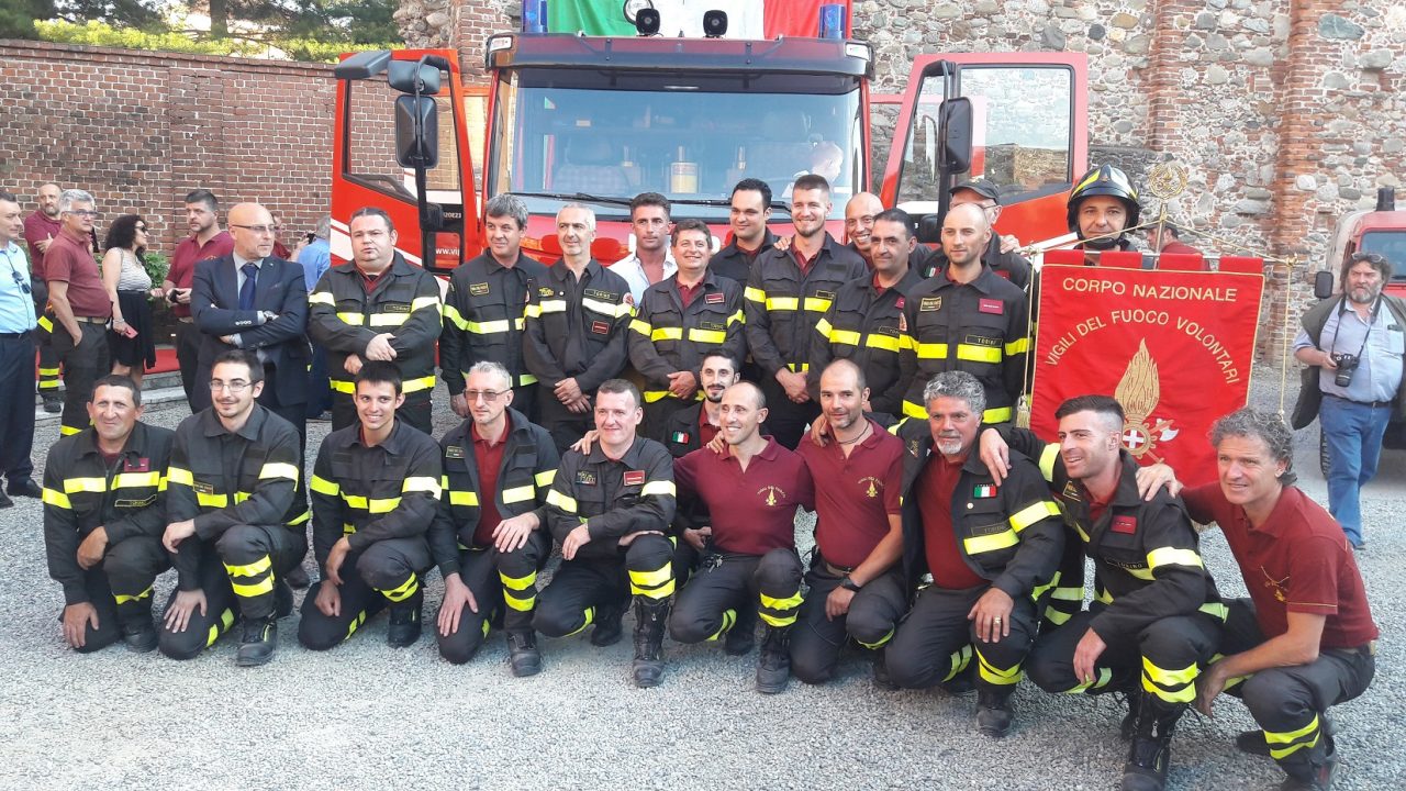 Nuovo mezzo al distaccamento dei Vigili del fuoco