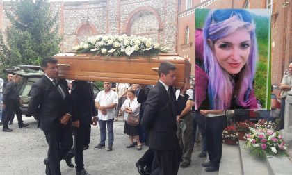 Castellamonte in lutto centinaia di persone al funerale di Naika Satta