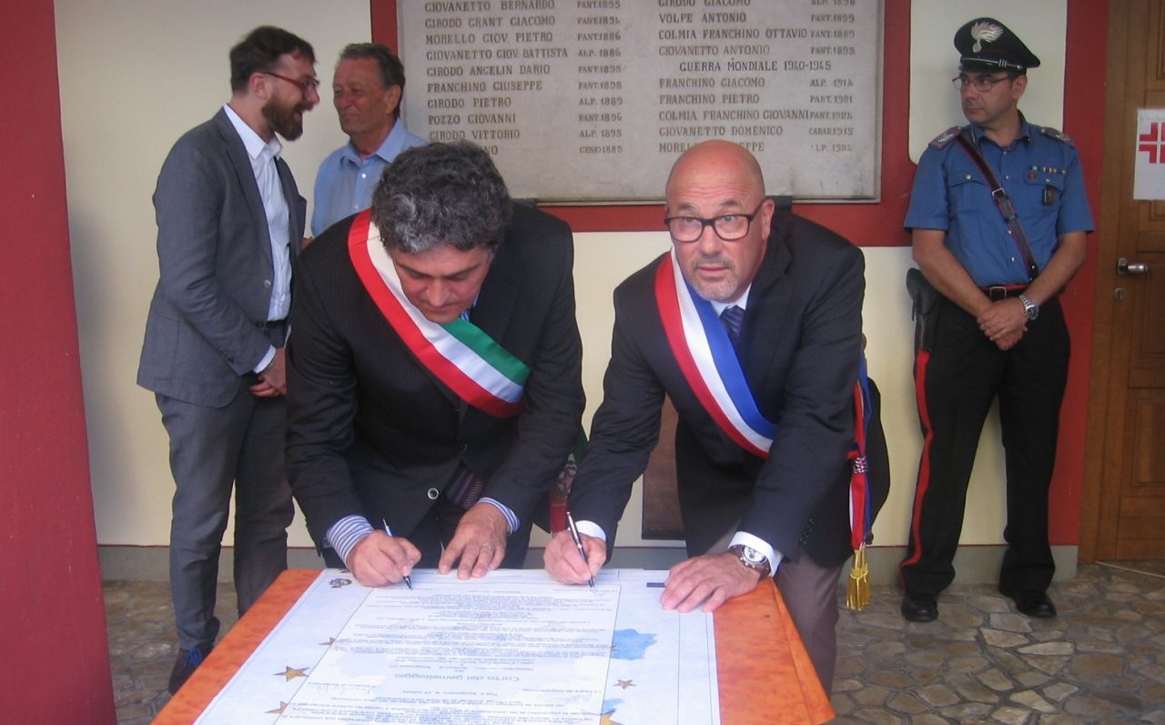 Sancito gemellaggio tra Tavagnasco e Charantonnay