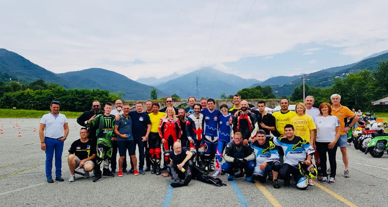 Invasione di Vespe per la Piston Cup 2018