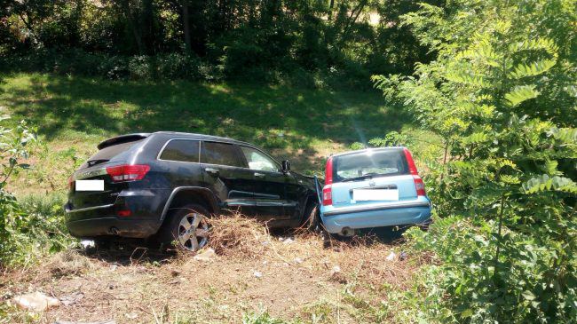 Scontro auto muore nota parrucchiera