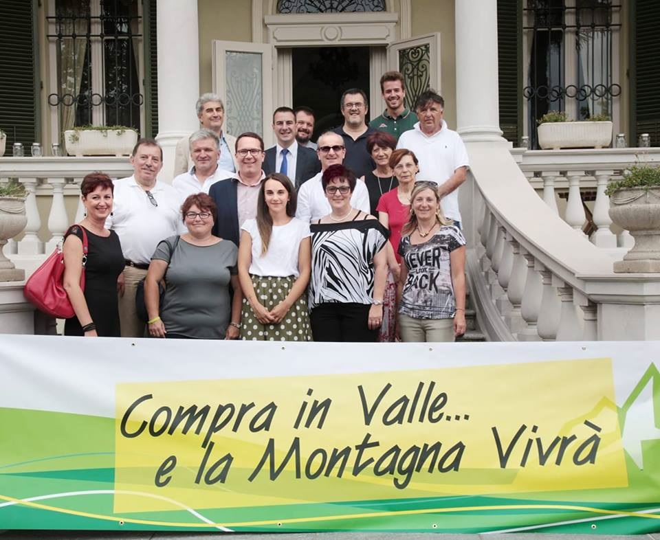 Compra in Valle e la montagna vivrà