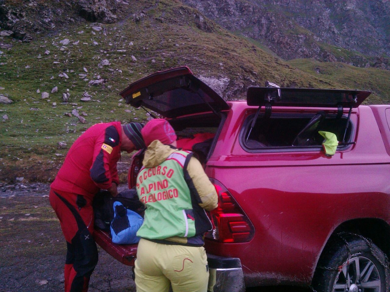 Doppio intervento notturno del soccorso alpino in Val Germanasca