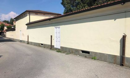Ladri in azione in centro a Rivara: rubate le grondaie alle Serre di Villa Ogliani