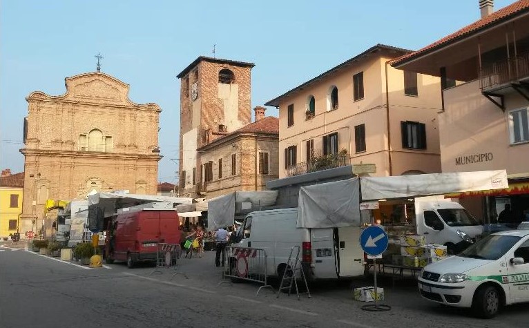 Feletto divieto di transito per i mezzi pesanti