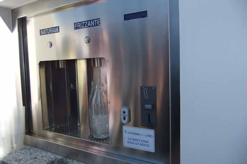 Acqua del sindaco a Fiano cambia gestione e luogo