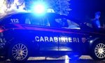 Ubriaco si avventa sui carabinieri dopo il litigio con la compagna