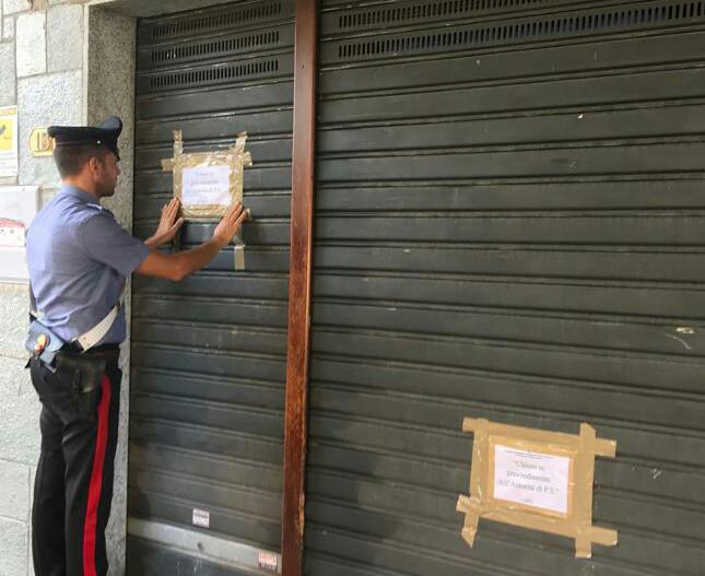 Troppi pregiudicati tra i clienti: chiuso un bar a San Giusto Canavese