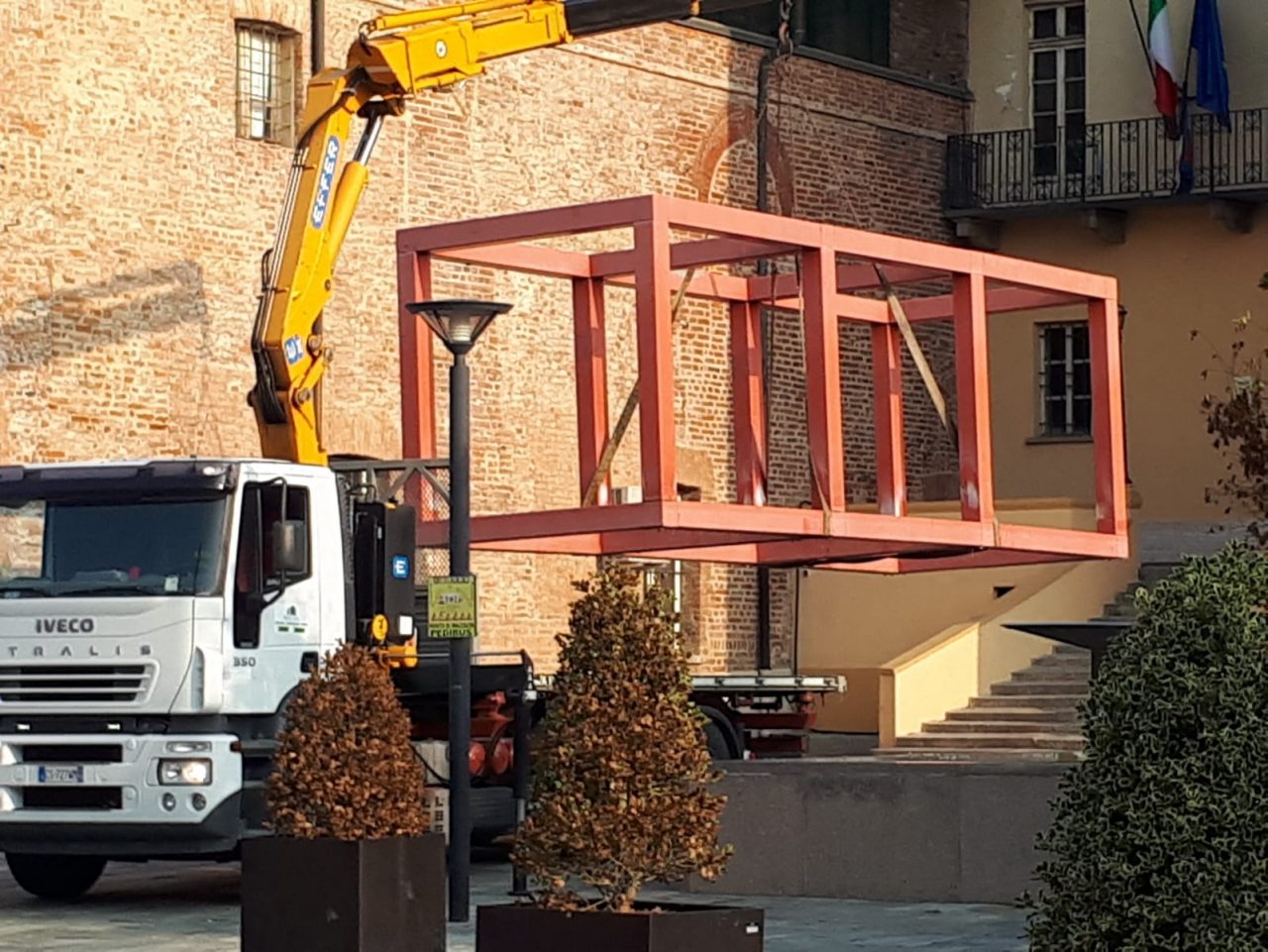 Fontana di piazza Vittorio ha cambiato il suo look
