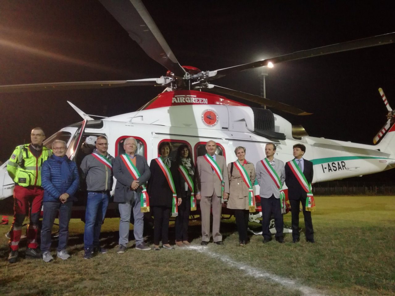 Inaugurato atterraggio in notturna dell’elisoccorso (VIDEO)