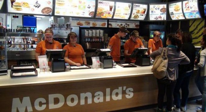 McDonald’s offre lavoro a 40 persone
