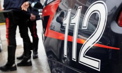 Quindicenne ubriaco ruba auto a una donna ma viene bloccato dai carabinieri