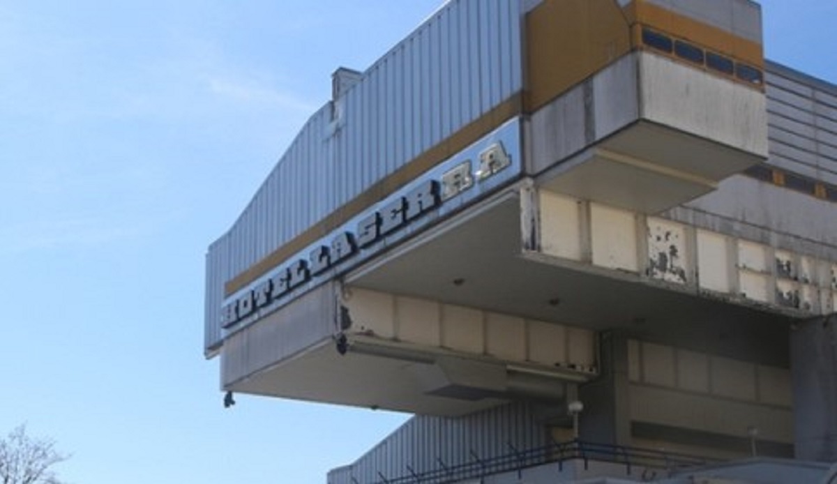 Centro Congressi la Serra, il M5S propone di sistemarlo con i soldi della Guelpa