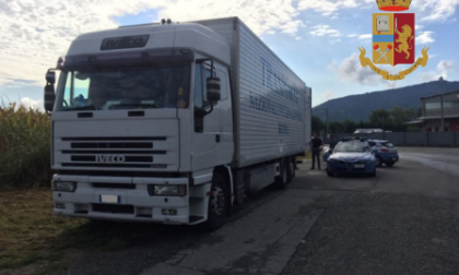 Camion rubati a Leini, ritrovati dalla polizia