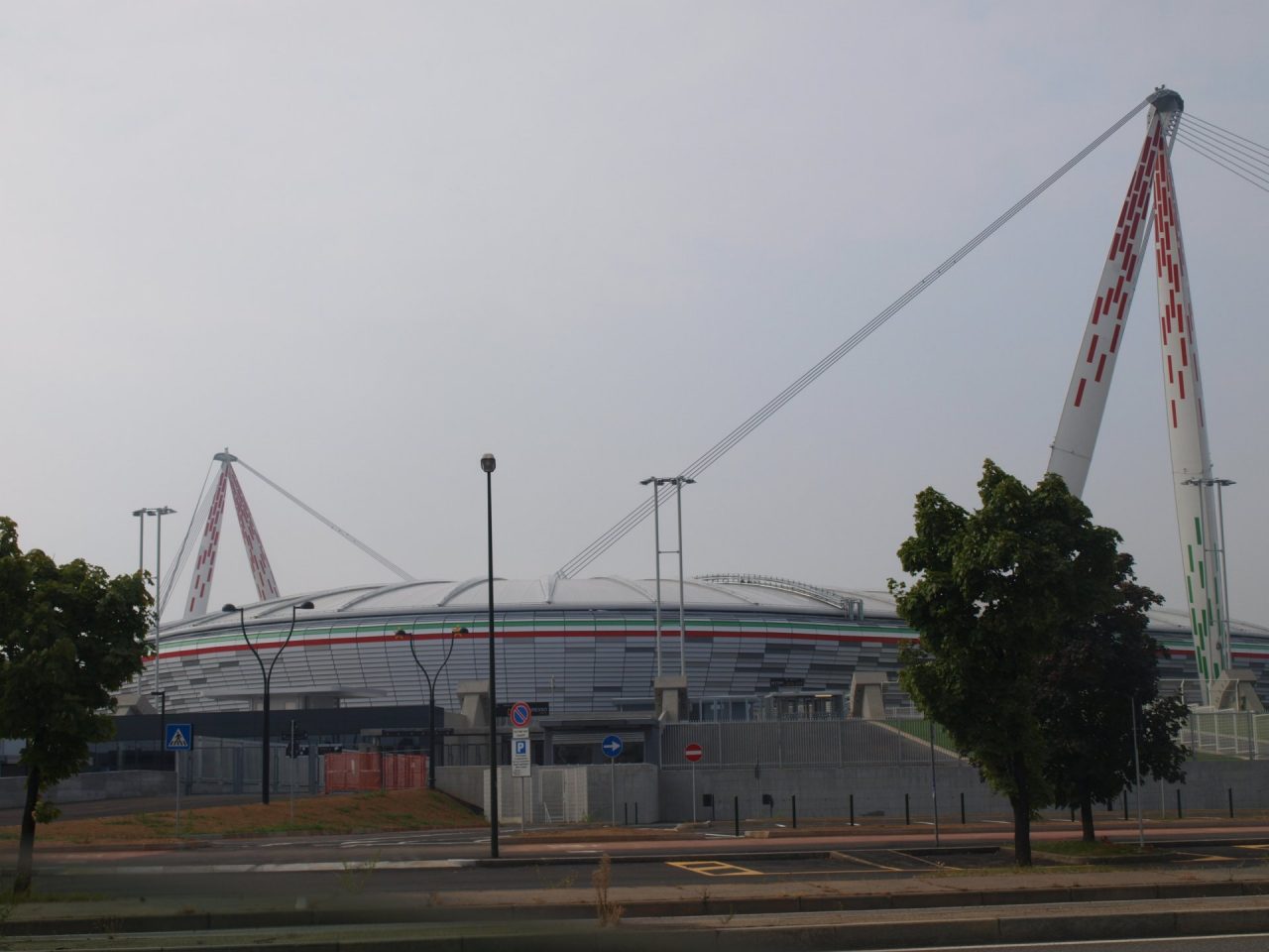 Juventus-Napoli, biglietti vietati a chi è nato in Campania